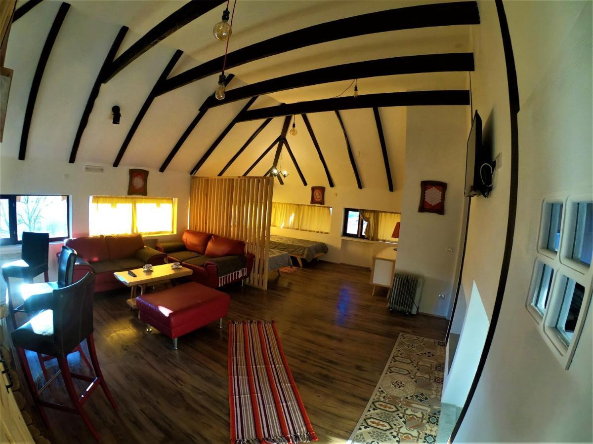 Etno Village Gostoljublje Kosjeric Ngoại thất bức ảnh