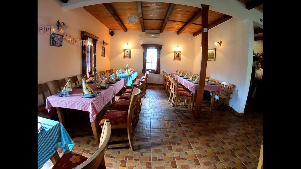 Etno Village Gostoljublje Kosjeric Ngoại thất bức ảnh